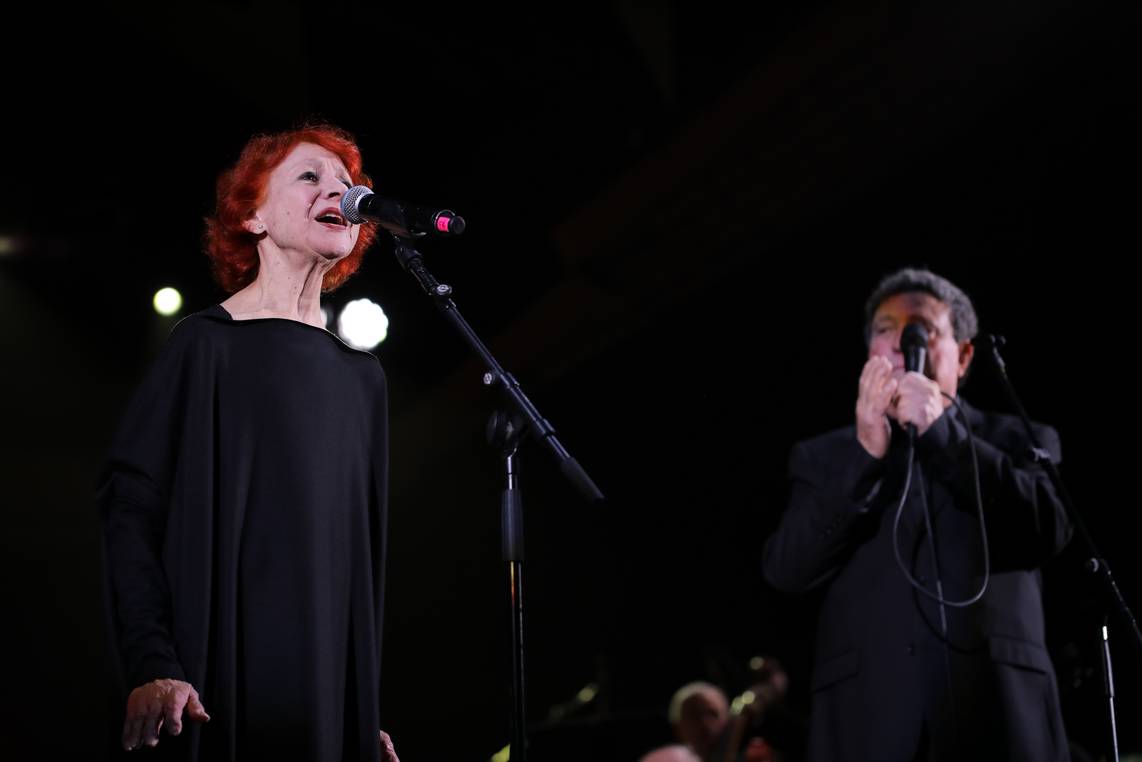 Esther Ofarim & Yehoram Gaon - live in Tel Aviv, 2023 - foto (c) Nahoum Hay