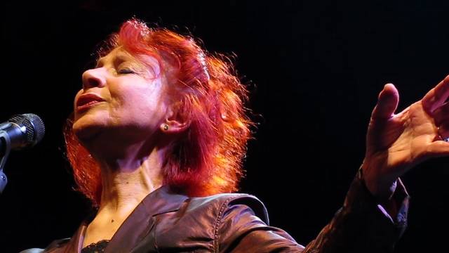 Esther Ofarim in Hamburg 2012 - foto (c) by Peter Schmitz-Goertz